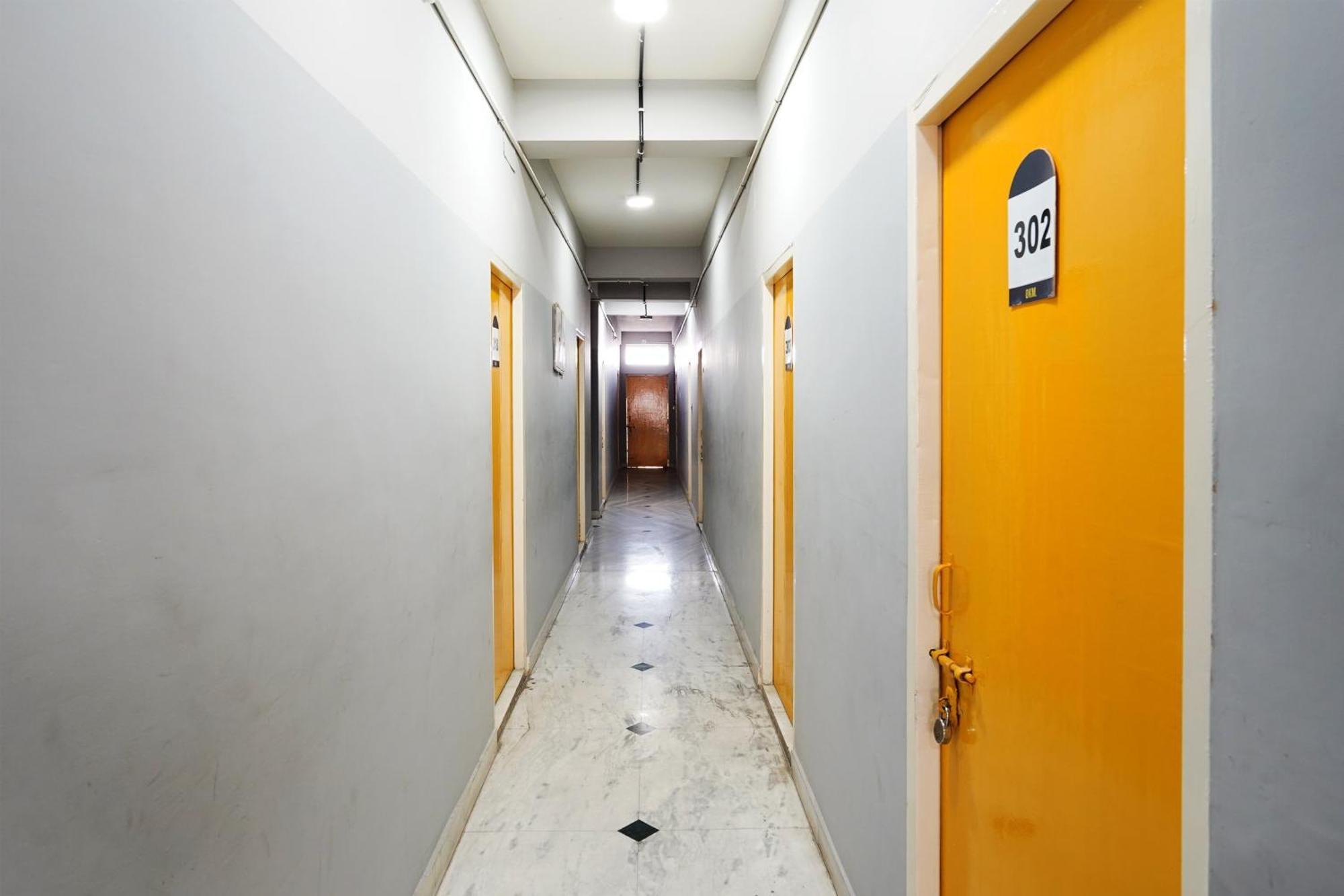 Hotel O Aryan Home Stay デヘラードゥーン エクステリア 写真