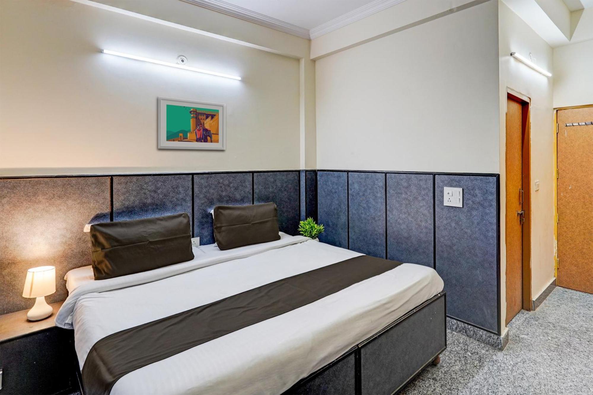 Hotel O Aryan Home Stay デヘラードゥーン エクステリア 写真